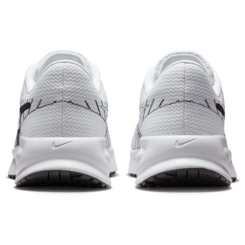 Nike Run Defy